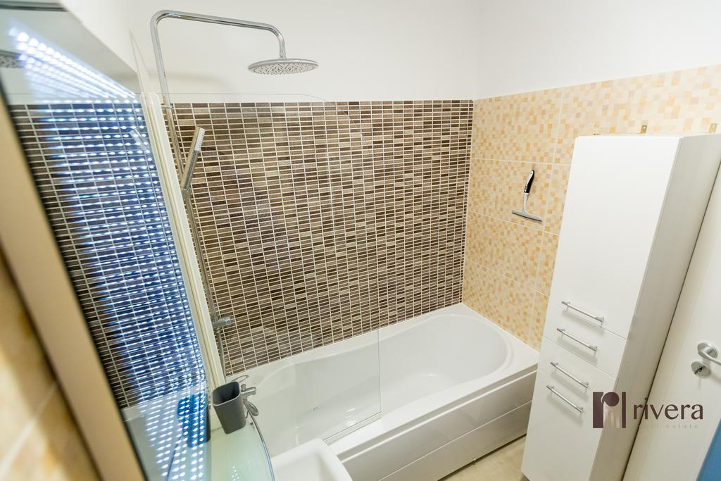 Cozy Apartment - Palas Ясси Екстер'єр фото